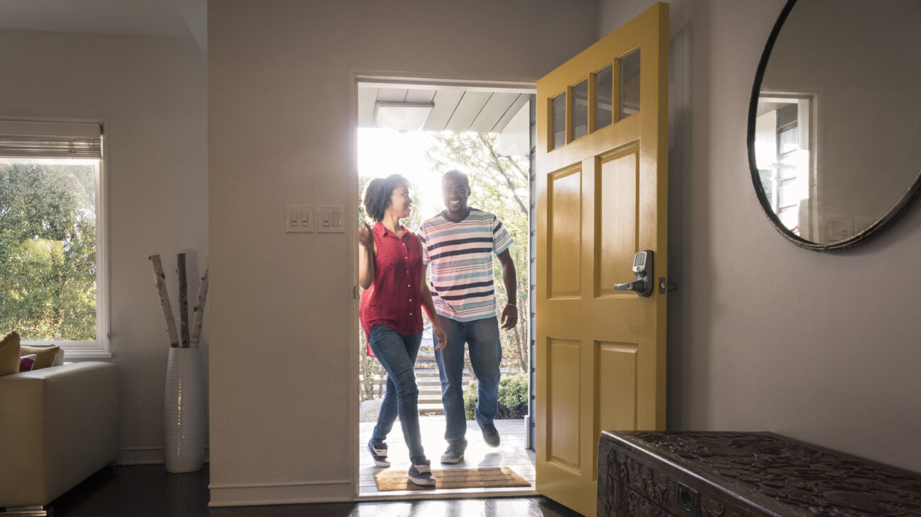 Neither Wreaths Nor Baskets: Upgrade Your Front Door With One Simple Addition – front door decor ideas