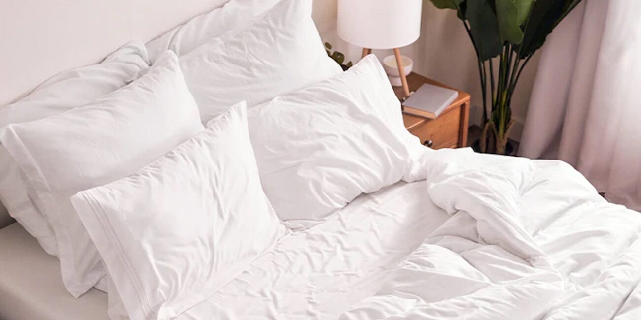 I’m a Bedding Snob, but I Keep Buying These $30 Amazon Sheets – Mellanni Sheets Labor Day Sale